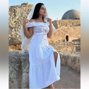 Zara White Lace Eyelet Ruffle Bohemian Maxi Dress Size Medium